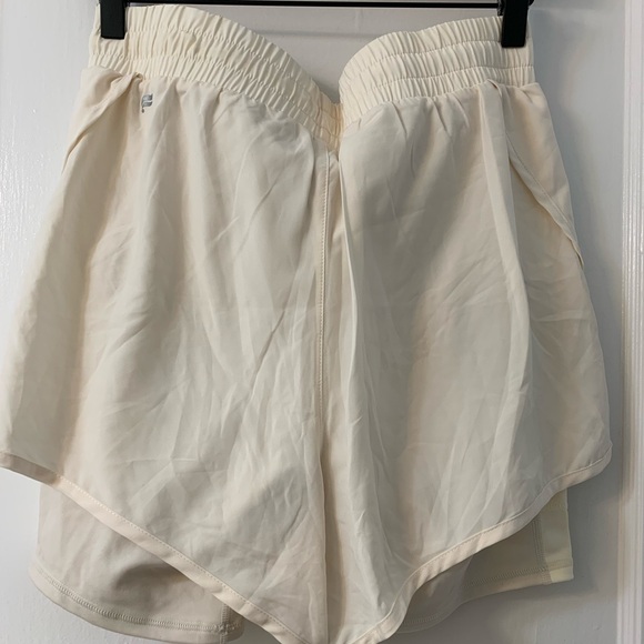 Sloane Run Short - Picture 5 of 5